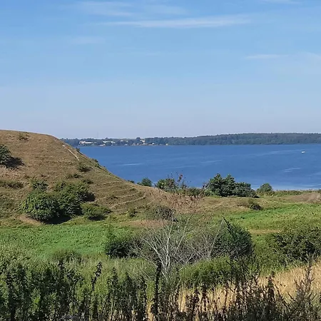 Scenic Summer House Near Quiet Lapping Waves Σπίτι διακοπών Kirke-Hyllinge